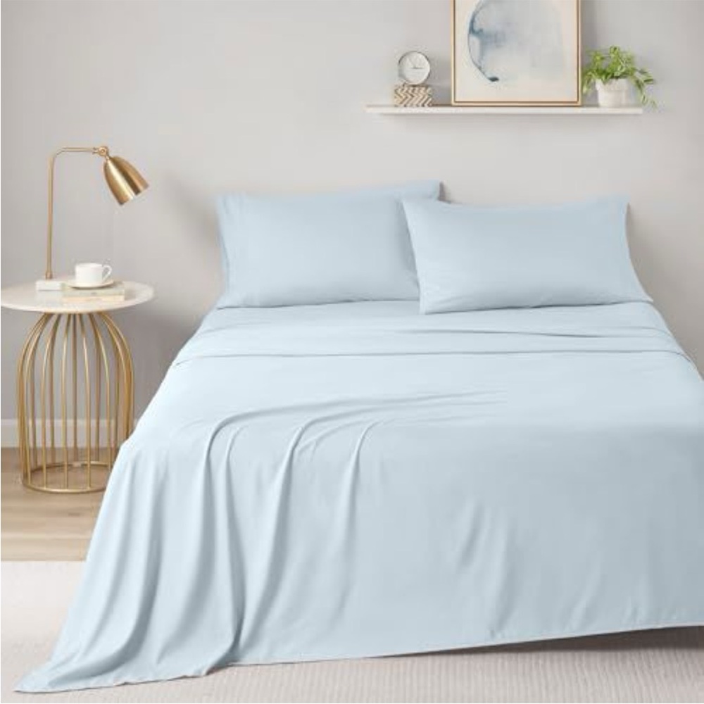 Light Blue Microfiber Bed Sheets 4 piece